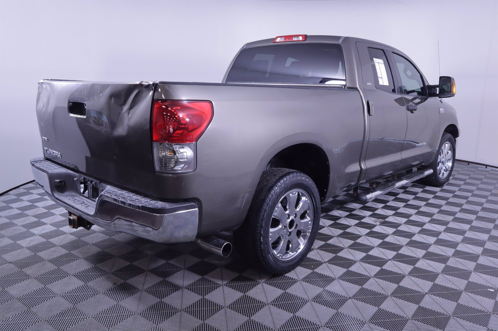 Pre-Owned 2007 Toyota Tundra SR5 Crew Cab Pickup in Davenport #